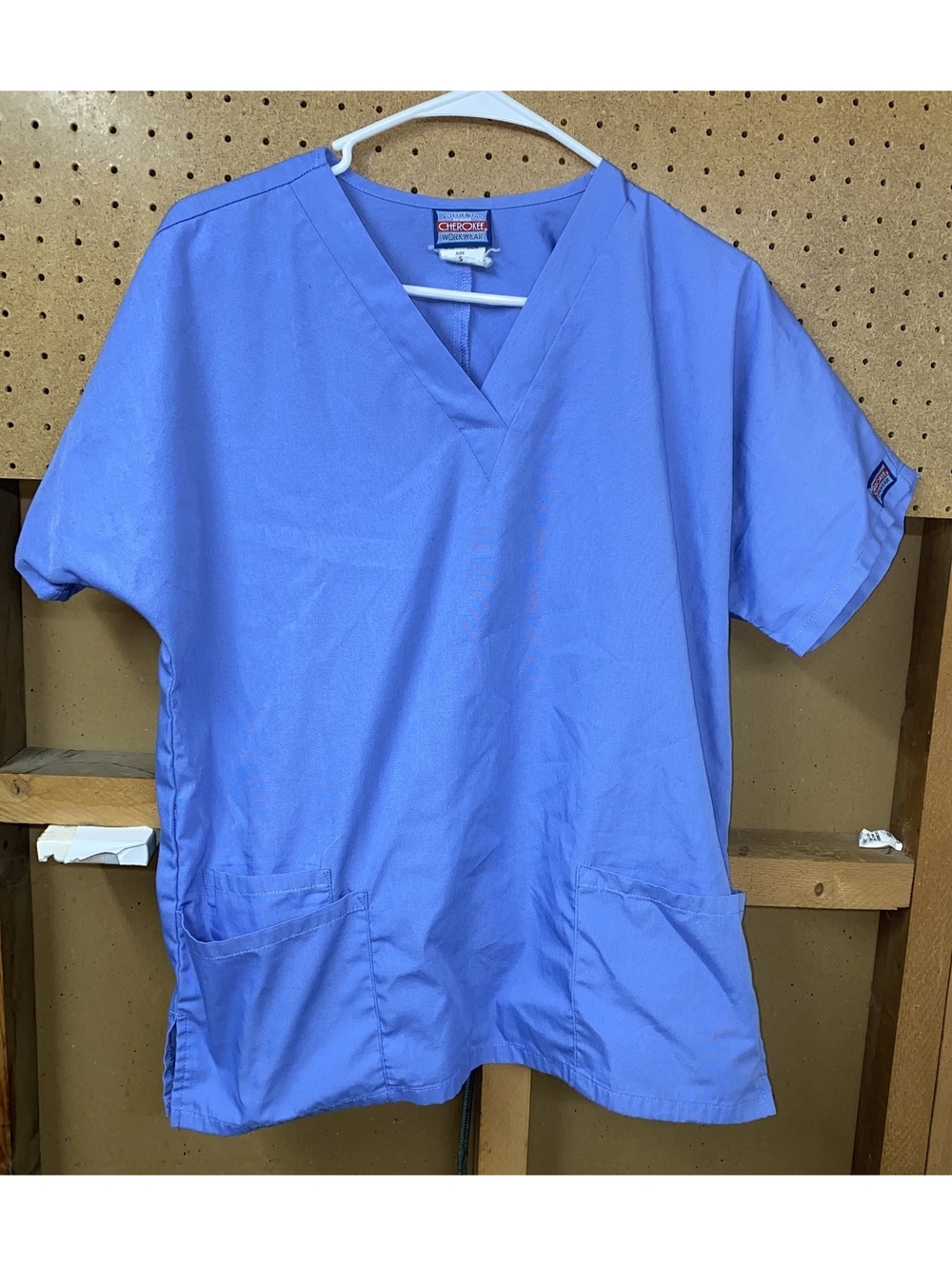 Cherokee Workwear Women's V-Neck Scrub Top Style 4700 Size Small
